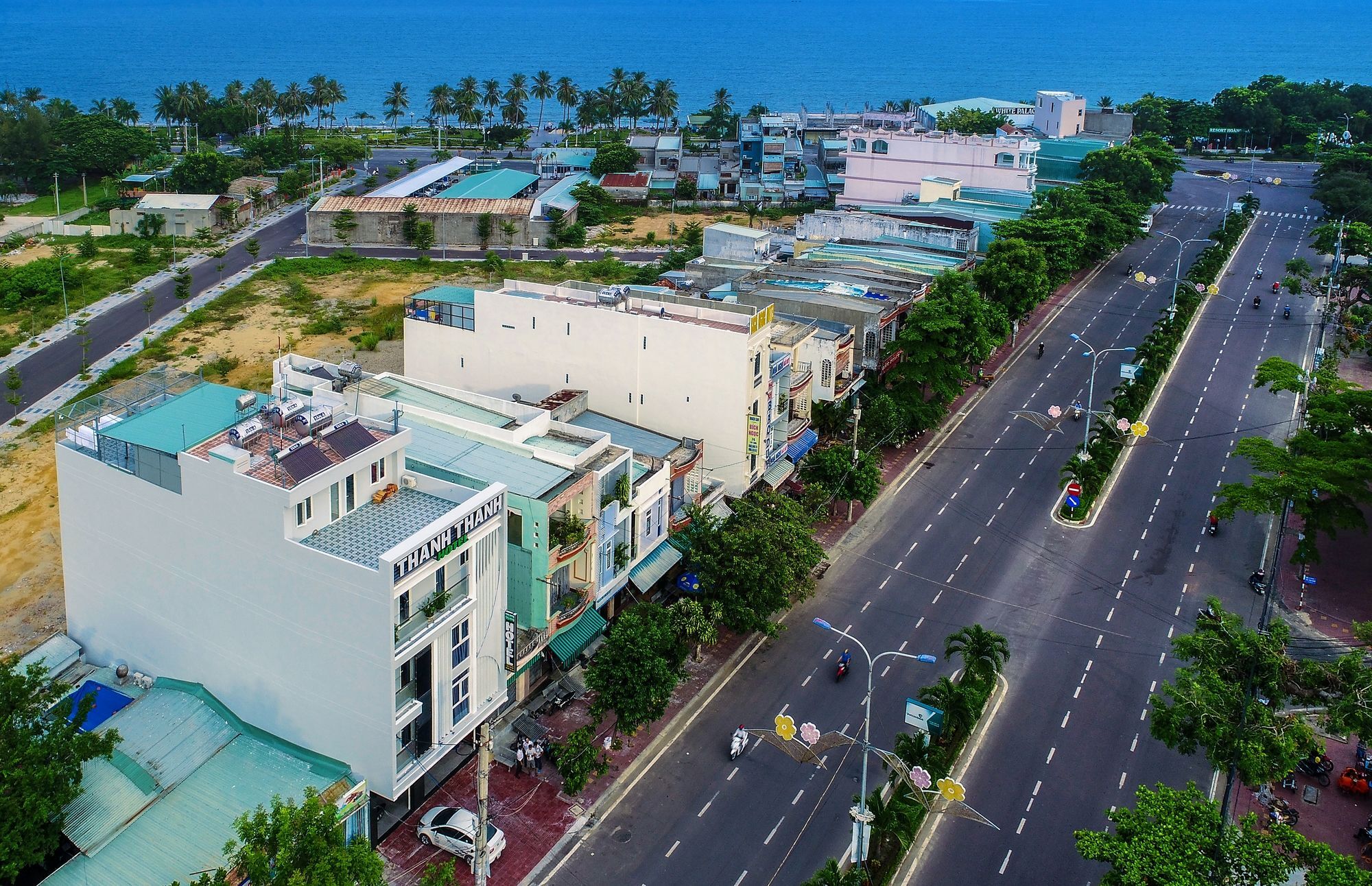 Thanh Thanh Hotel กวีเญิน ภายนอก รูปภาพ